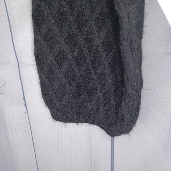 Anthropologie Tie Front sweater - Picture 7 of 10